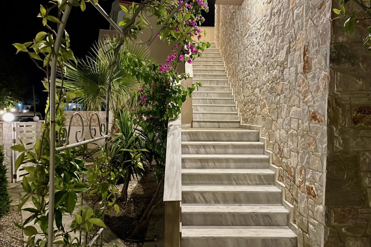 Royals Apartments Nikiti  Exterior foto