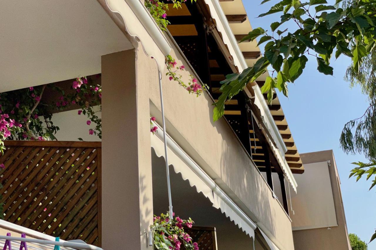 Royals Apartments Nikiti  Exterior foto