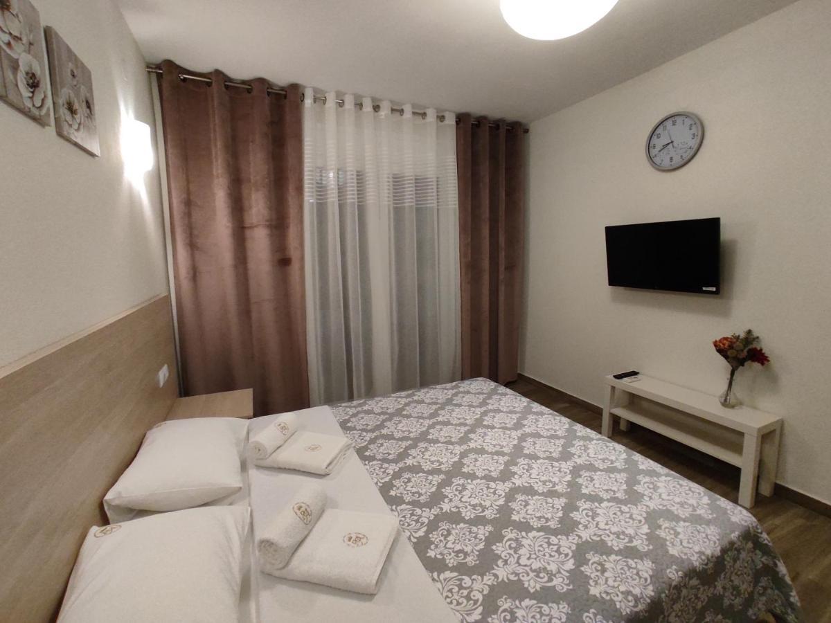 Royals Apartments Nikiti  Exterior foto